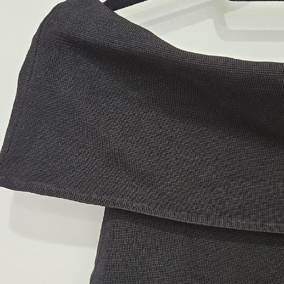 White House Black Market Off Shoulder Sleek Minimalist Sleeveless Black Sweater - Picture 3 of 6